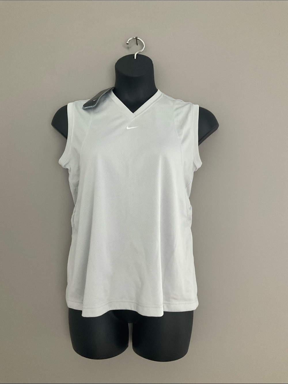 Nike Dri Fit Pale Grey Athletic Top. NWT